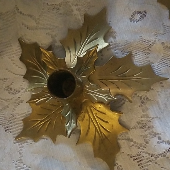 Vintage Brass Leaf Candlestick Holder-Made in India-Set of 2 - Picture 5 of 11